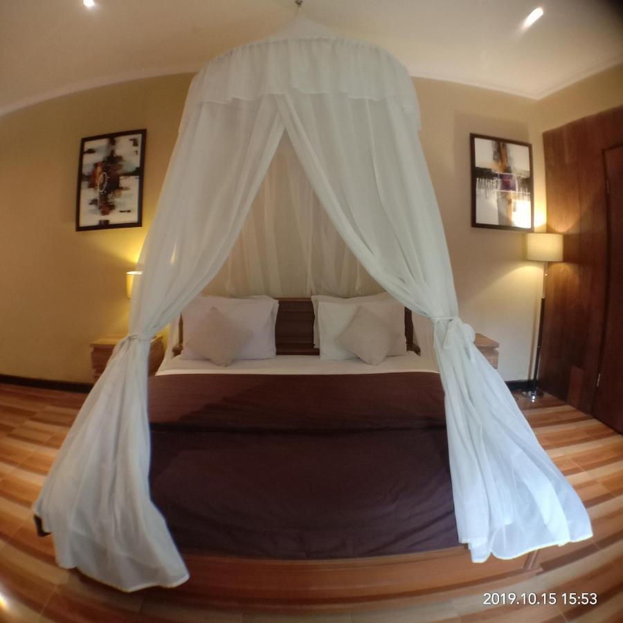 Joglo Villa Bali Penatih Exterior foto